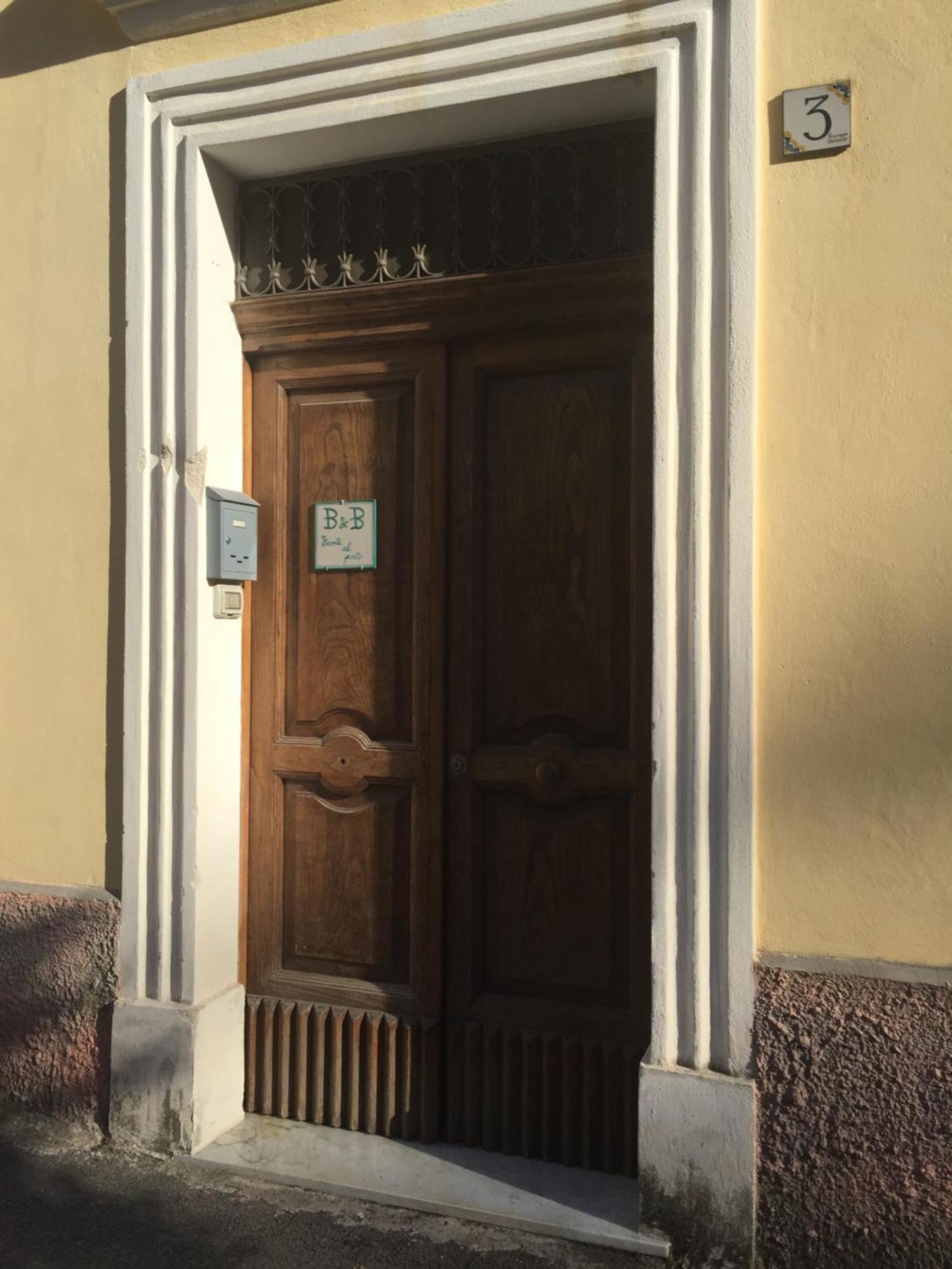 Apartament Fronte Al Porto Salerno Zewnętrze zdjęcie