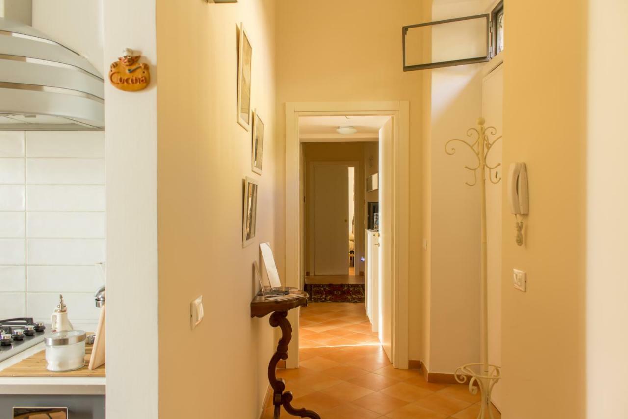 Apartament Fronte Al Porto Salerno Zewnętrze zdjęcie