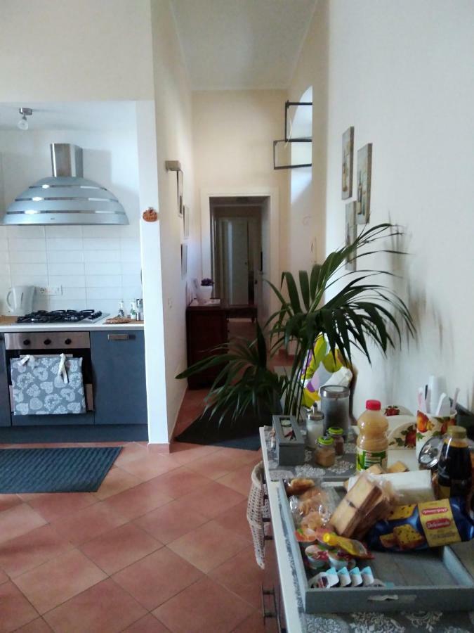 Apartament Fronte Al Porto Salerno Zewnętrze zdjęcie