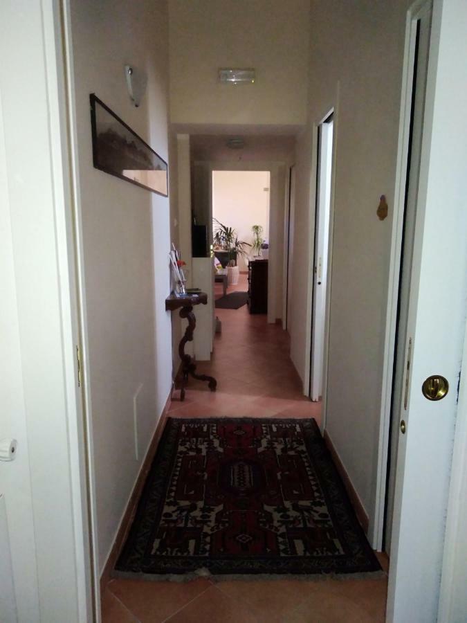 Apartament Fronte Al Porto Salerno Zewnętrze zdjęcie